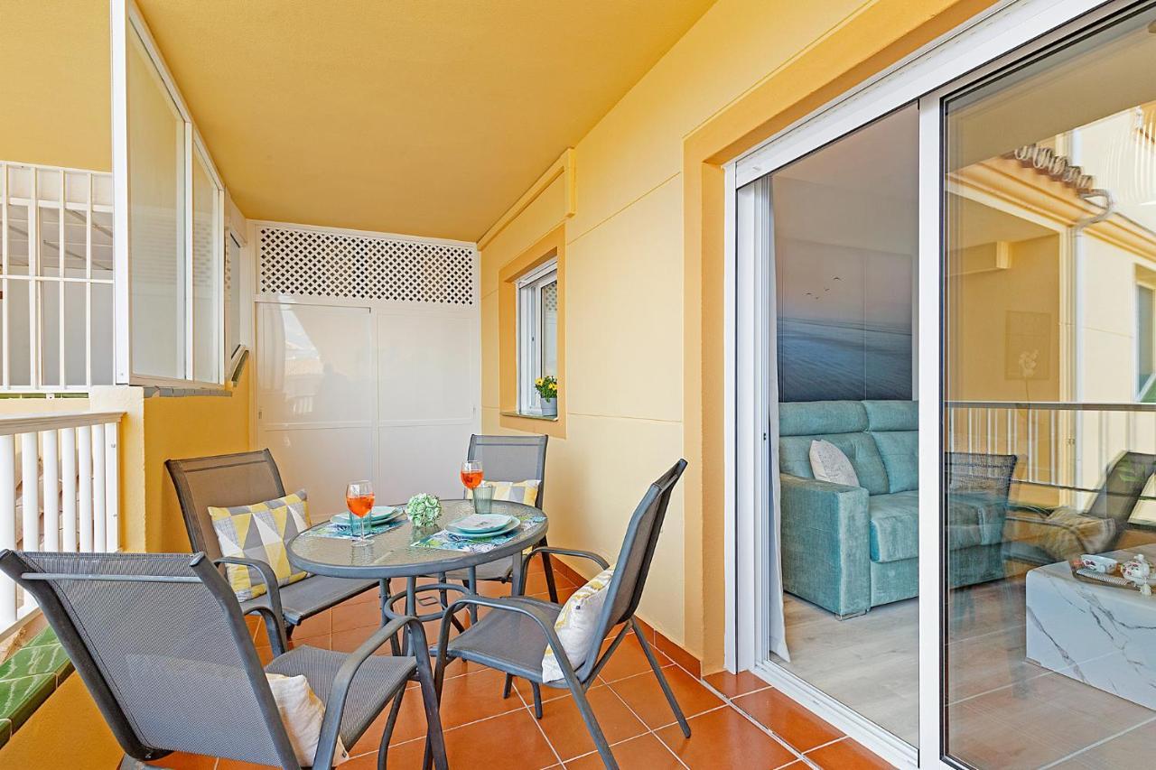 Divina Home Apartments Ла Кала де Михас Екстериор снимка