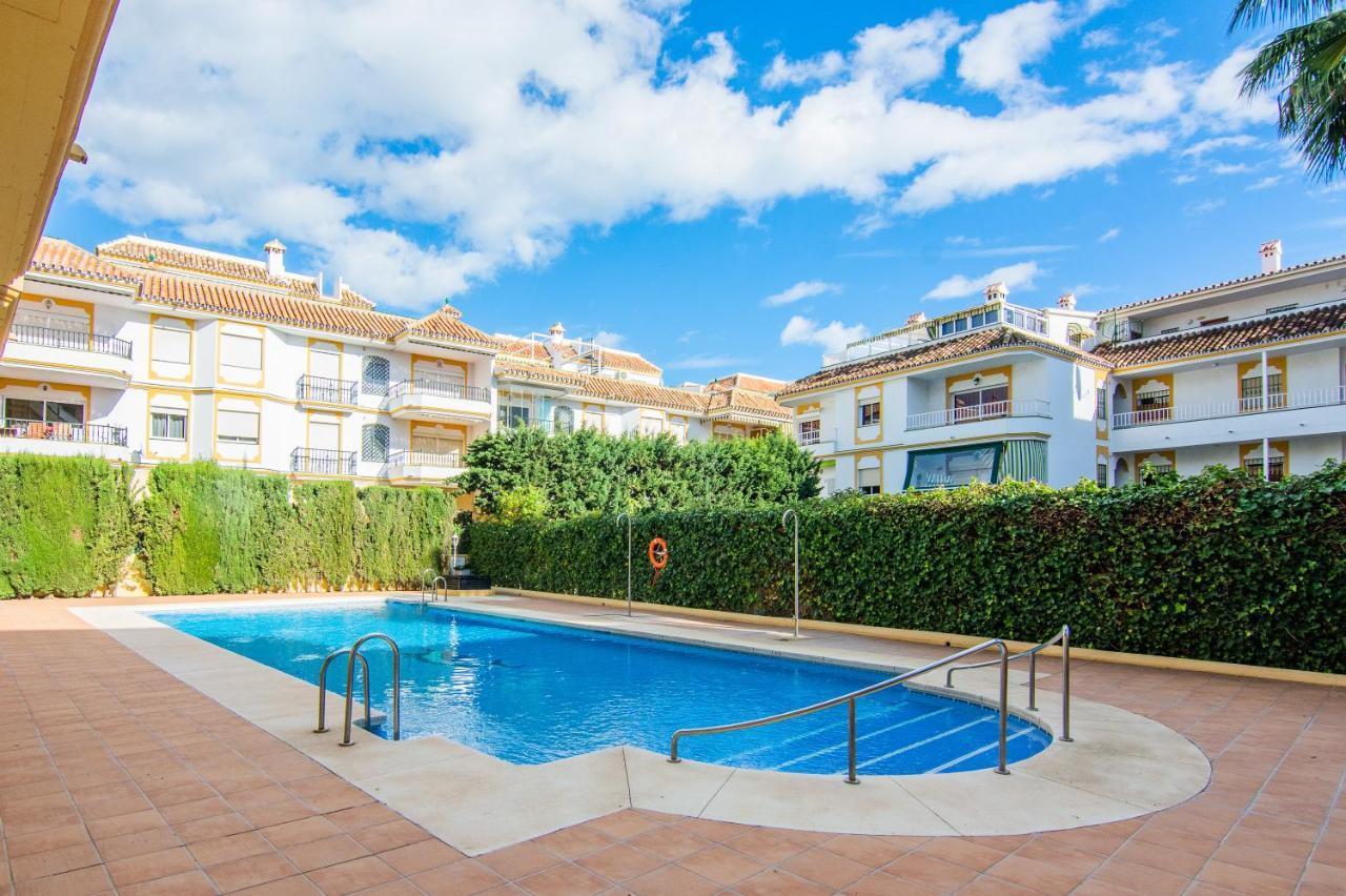 Divina Home Apartments Ла Кала де Михас Екстериор снимка