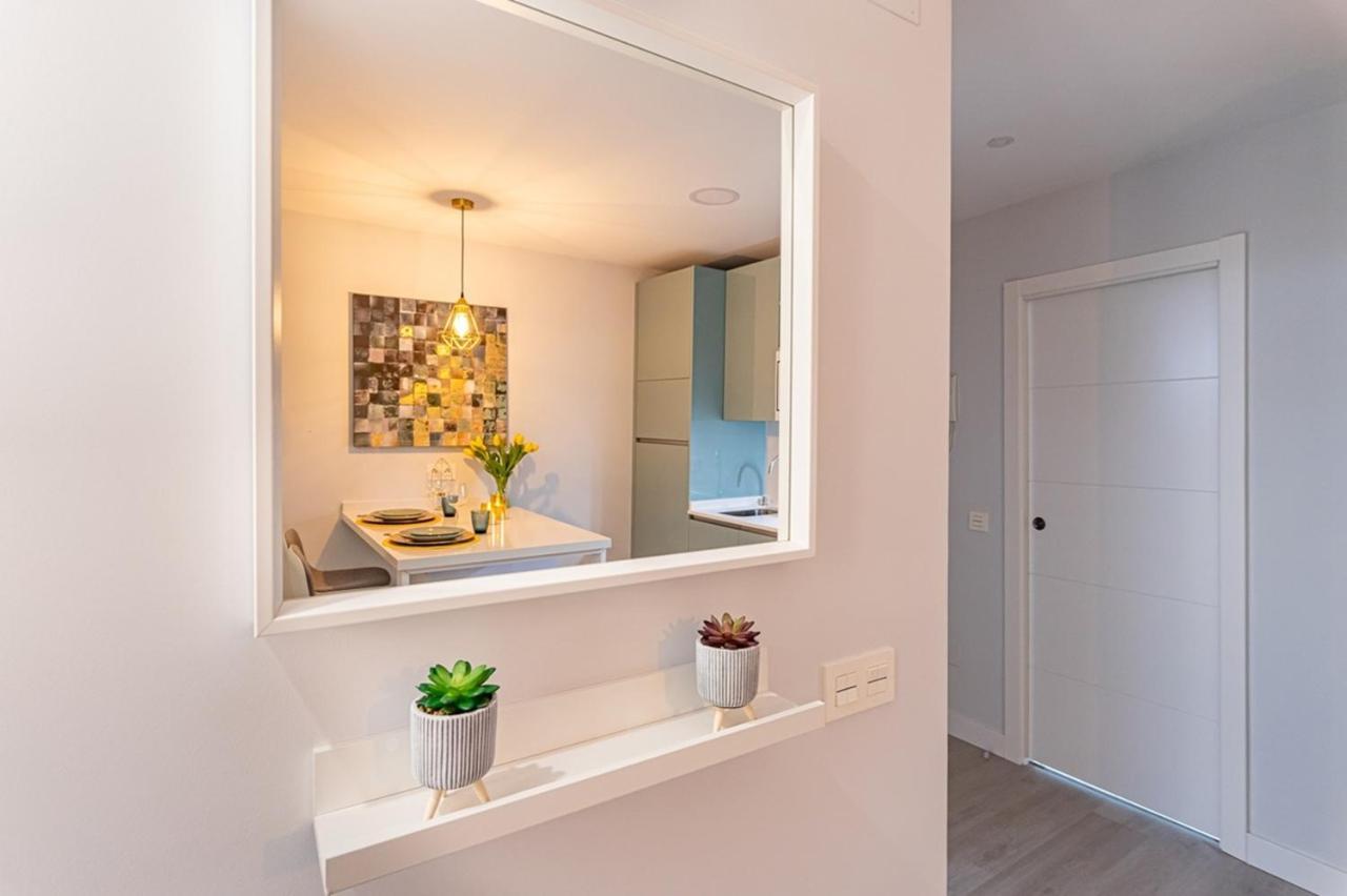 Divina Home Apartments Ла Кала де Михас Екстериор снимка
