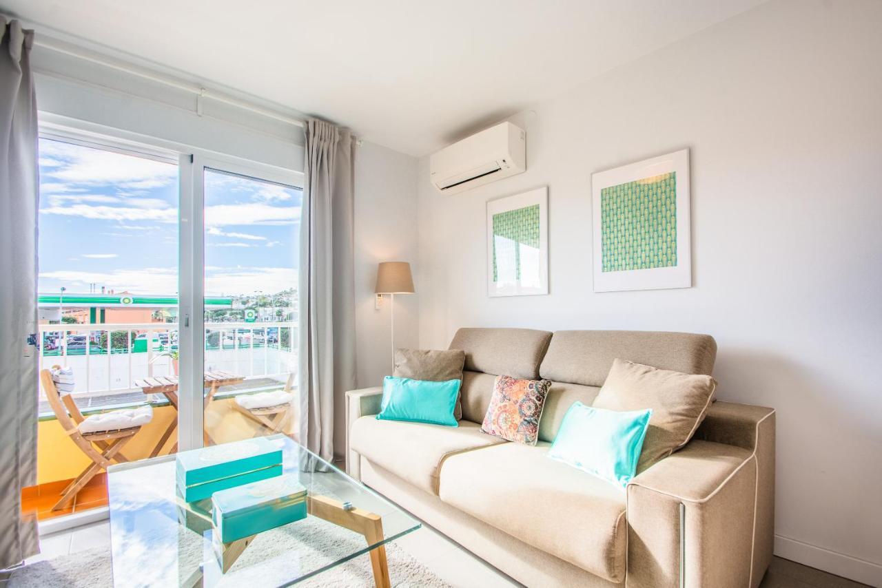 Divina Home Apartments Ла Кала де Михас Екстериор снимка